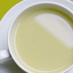 фото Зеленый чай с молоком